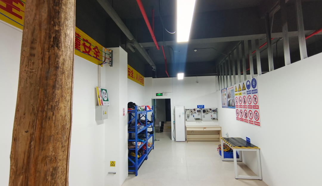 圖片 珠海金灣三灶紅旗電工焊工叉車培訓