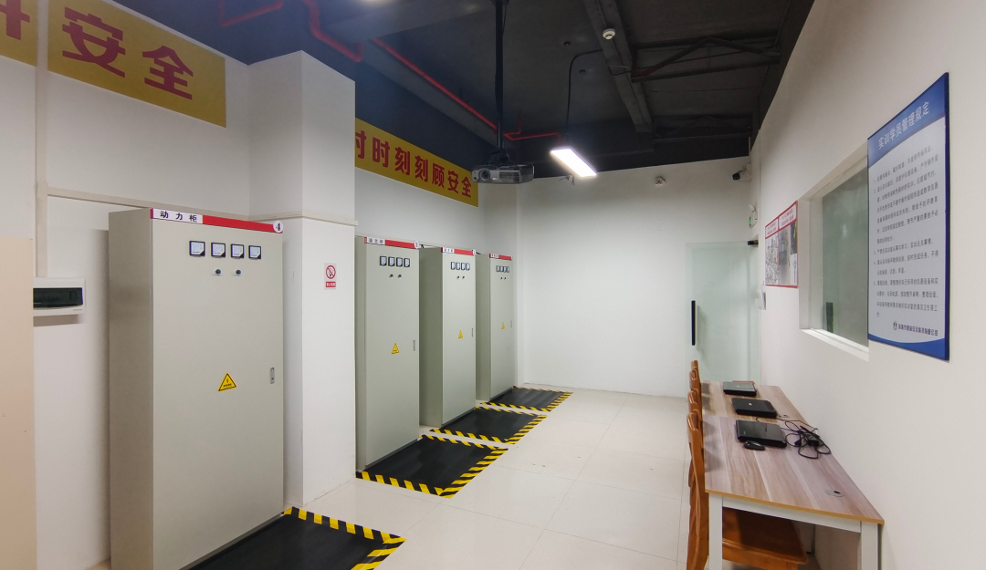 圖片 珠海金灣三灶紅旗電工焊工叉車培訓