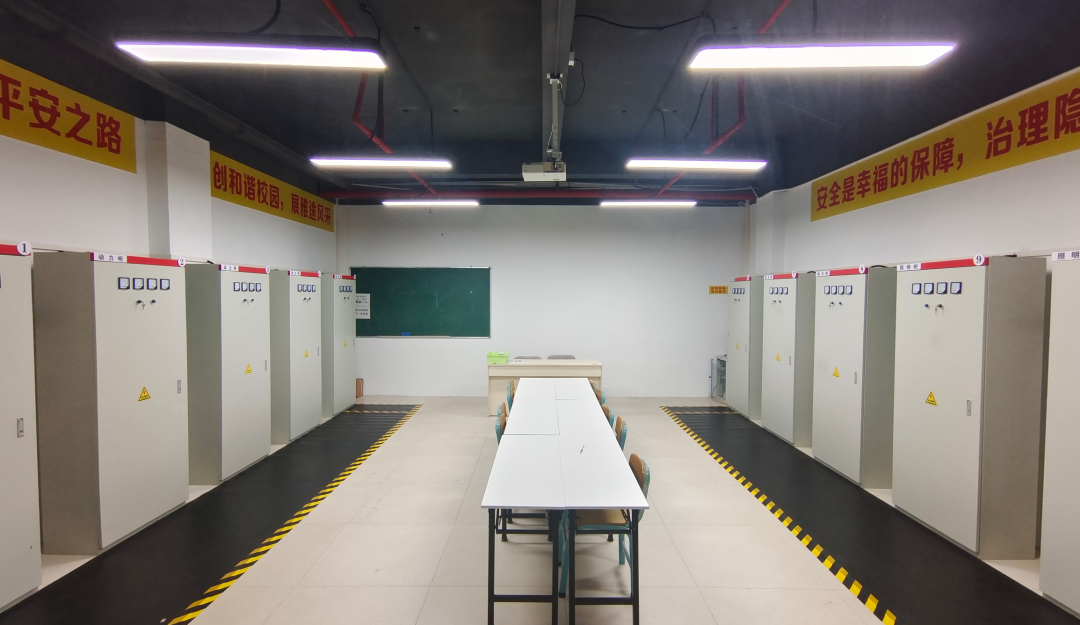 圖片 珠海金灣三灶紅旗電工焊工叉車培訓