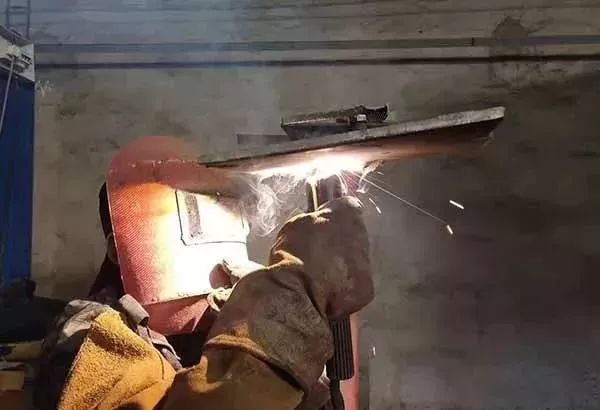 珠海金灣三灶紅旗電工焊工叉車培訓