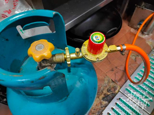 珠海金灣三灶紅旗電工焊工叉車培訓(xùn) 圖片